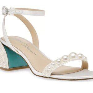 Betsey Johnson Ivory Pearl Heels